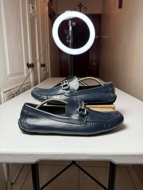Salvatore Ferragamo Parigi Gancini Bit Driver Loafers 10 Navy Blue Leather Ita